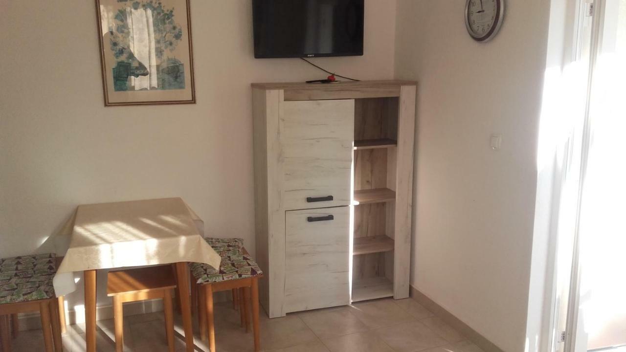 Apartment Dragovic Клек Экстерьер фото